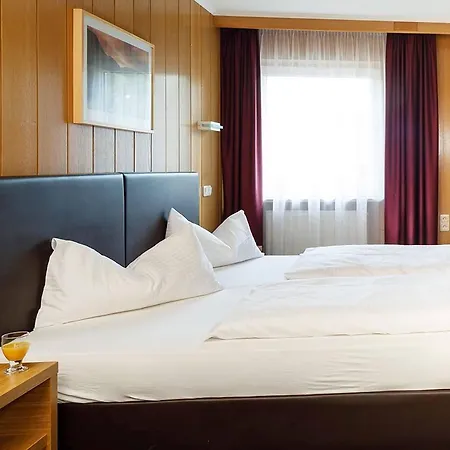 Pockinger Hof 3* 포킹