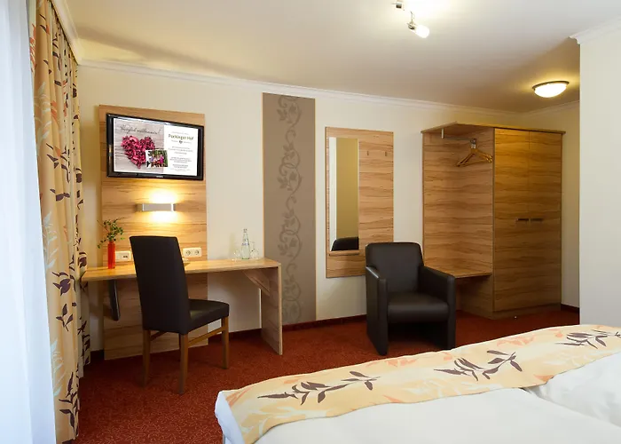 Ξενοδοχείο Pockinger Hof 3*