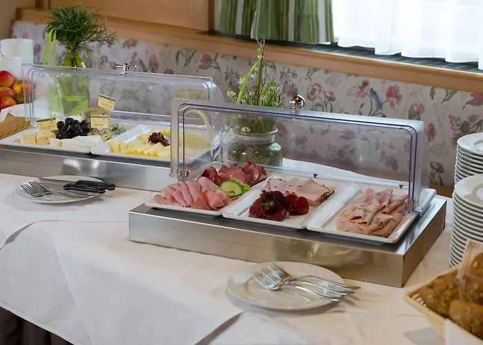 Отель Pockinger Hof Поккинг